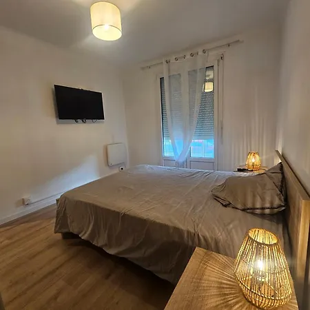 3 Ch Proche Apartment *